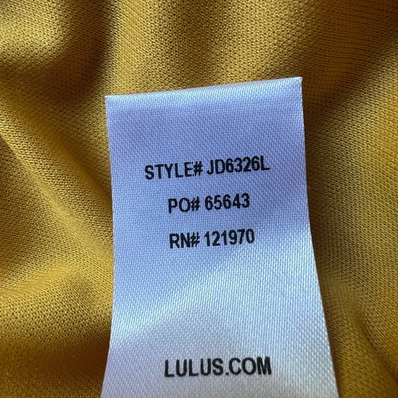 LuLu’s NWOT Tropical Paradise Floral Off Shoulder Ruffled Maxi Dress Sz Small - Picture 9 of 16